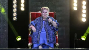 Paquita La Del Barrio
